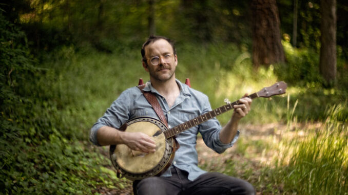 Joseph Decosimo “Glory in the Meetinghouse” – fierce, unsettled edginess – Americana UK