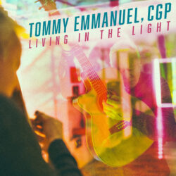 Album art Tommy Emmanuel Living In The Light