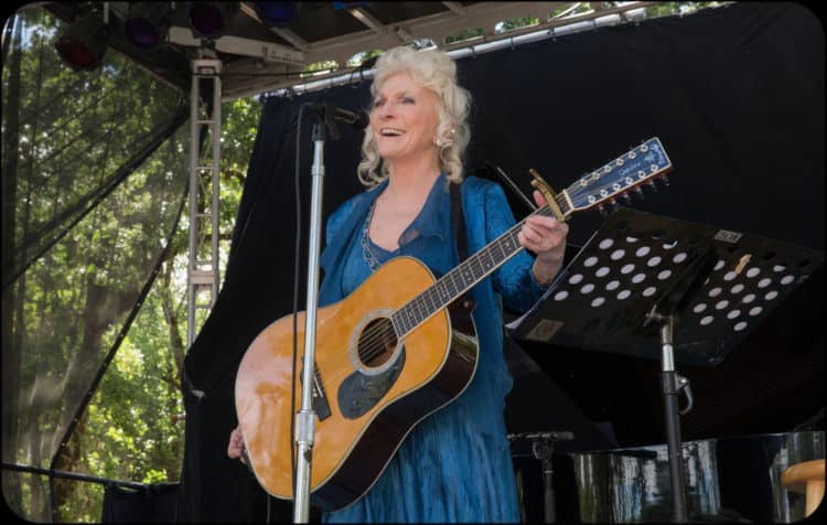The 10 Best Judy Collins Songs of All-Time